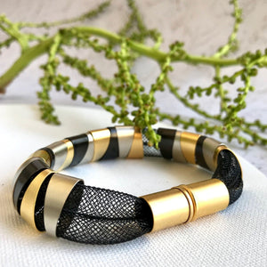 Kourtney - Modern mesh and metal bracelet