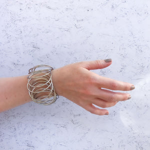Stella -  Minimalistic silver wire bracelet