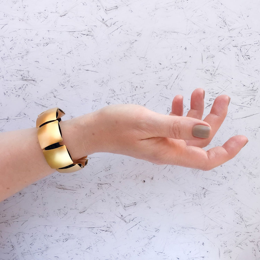 Lucy - Modern gold link bracelet