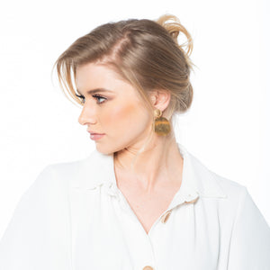 Olivia - Gold hammered metal disc earrings